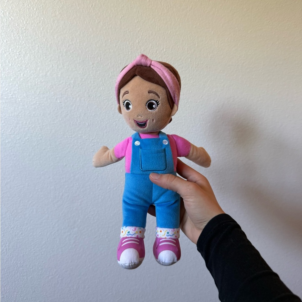 MS RACHEL plushie